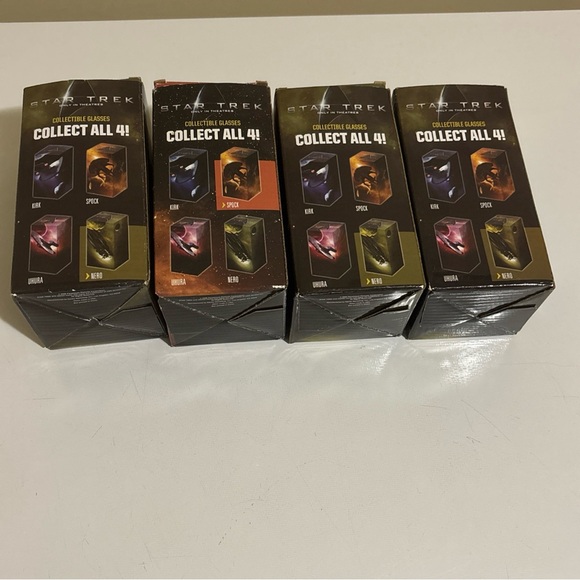 Star Trek Collectible Glasses Set - Nero and Spock - Picture 3 of 3